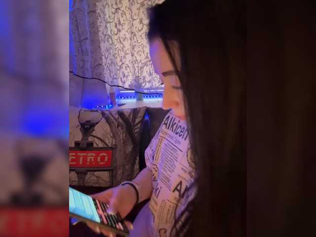 AureliyXXX's BongaCams show and profile