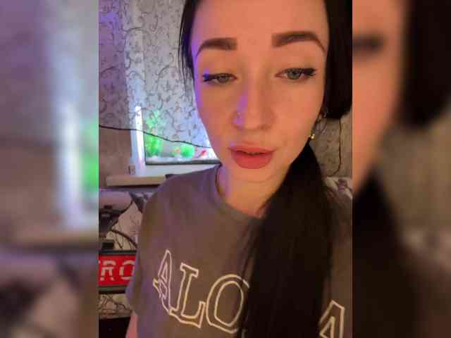 chat on live AureliyXXX