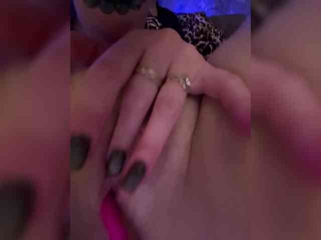 AureliyXXX Live Webcam on BongaCams