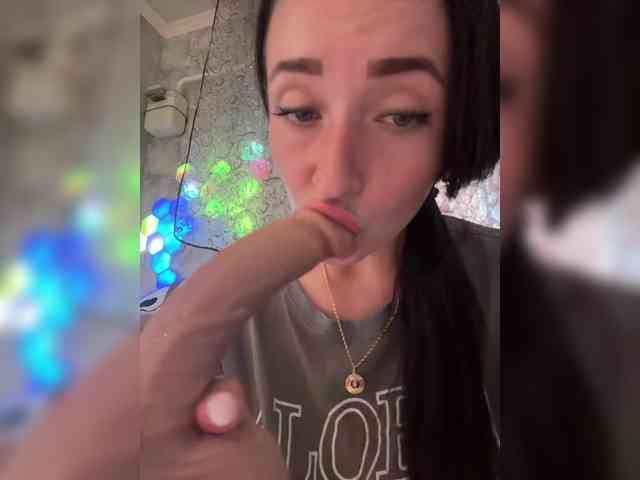 chat on live AureliyXXX