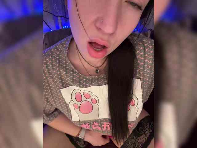 AureliyXXX Live Webcam on BongaCams