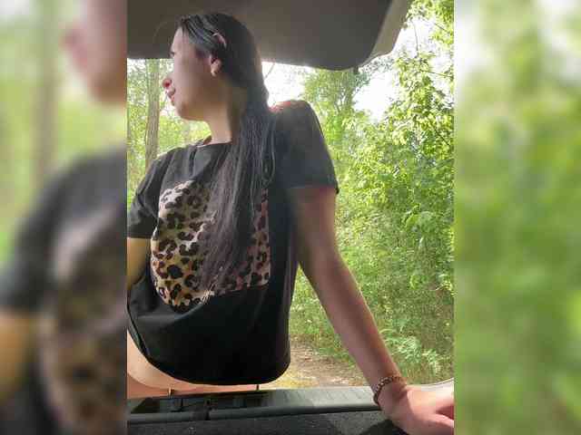 upskirt voyeur AureliyXXX