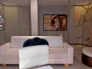 NiaHolland Porn Show