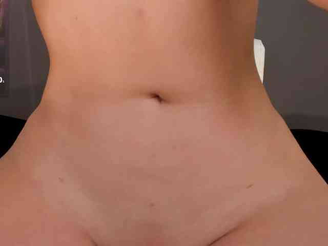 NiaHolland webcam