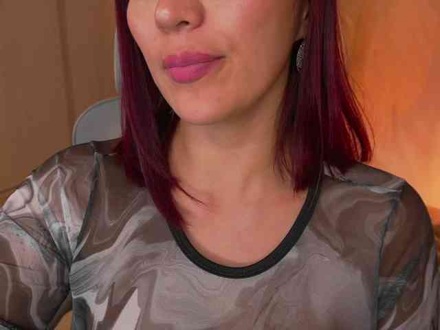 LaraBaker