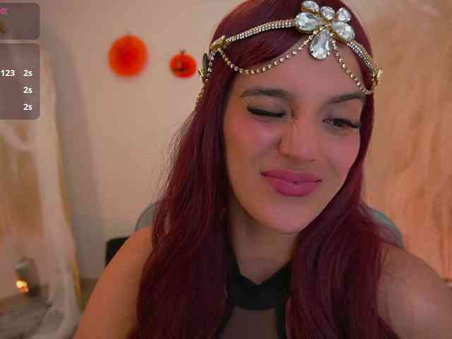 LaraBaker webcam