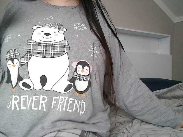 Lyana's BongaCams show and profile