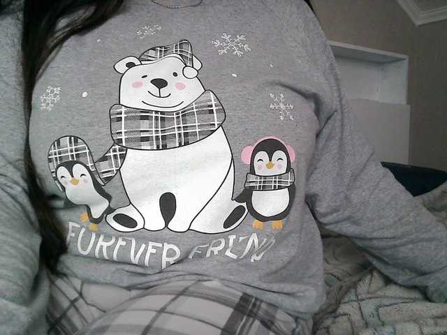 Lyana's BongaCams show and profile