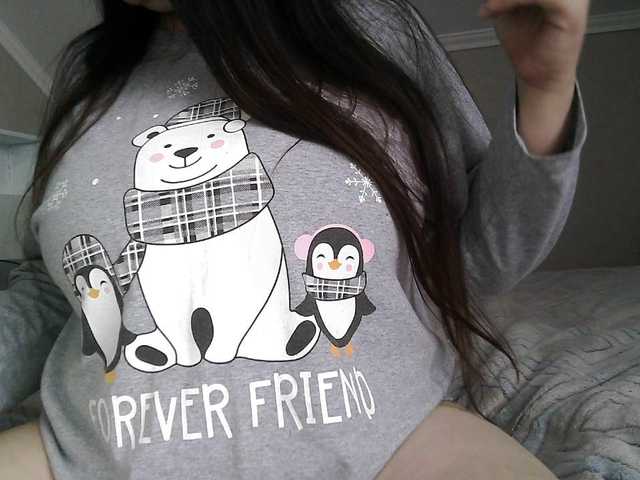 Lyana's BongaCams show and profile