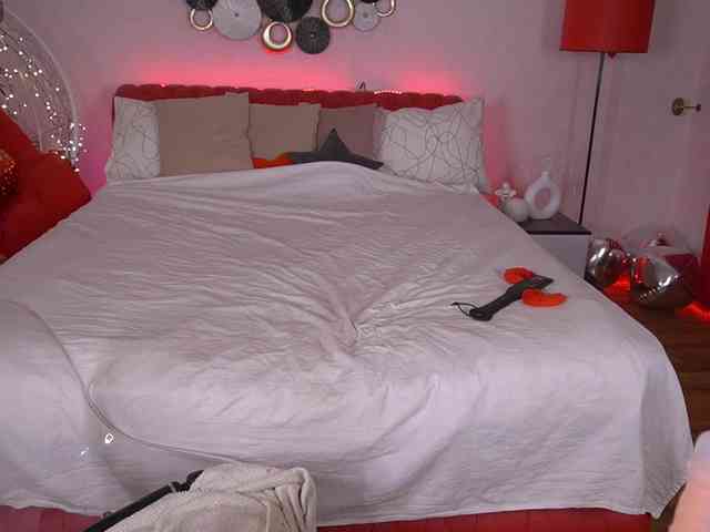 adult random cam MadissonSoft