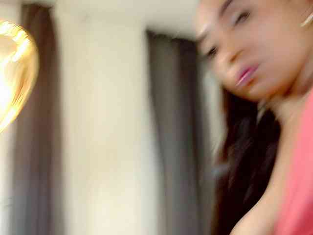 AnnieFoxx webcam