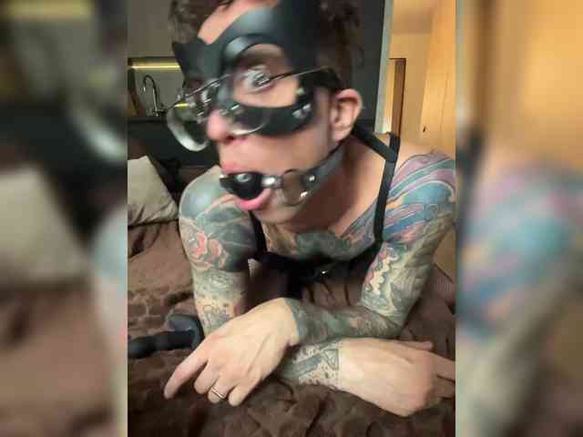 Redfoxygirl webcam