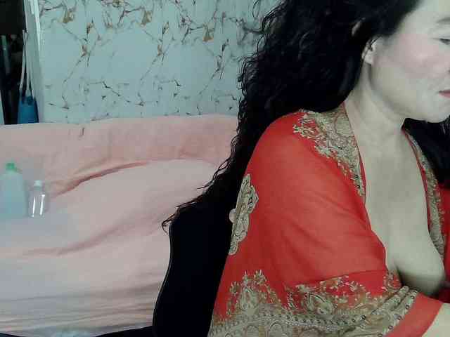 SexyAsianAss webcam