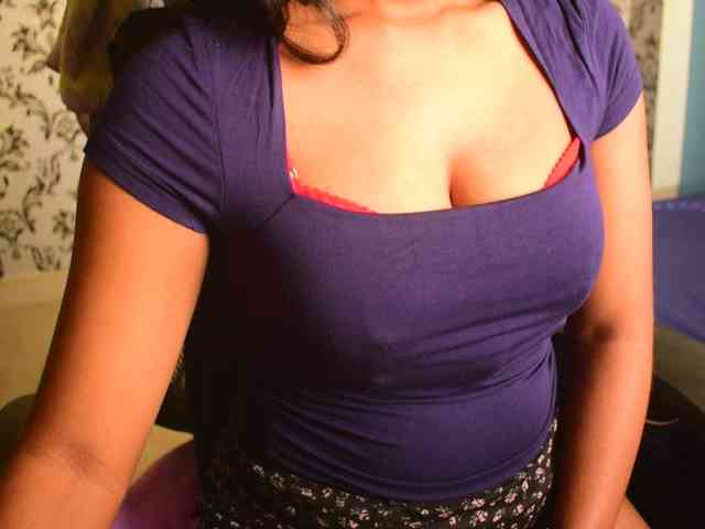 indianpriya indianpriya