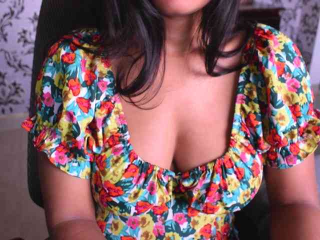indianpriya indianpriya