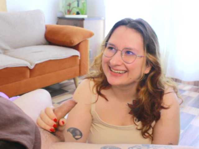 milkxangelx's BongaCams show and profile