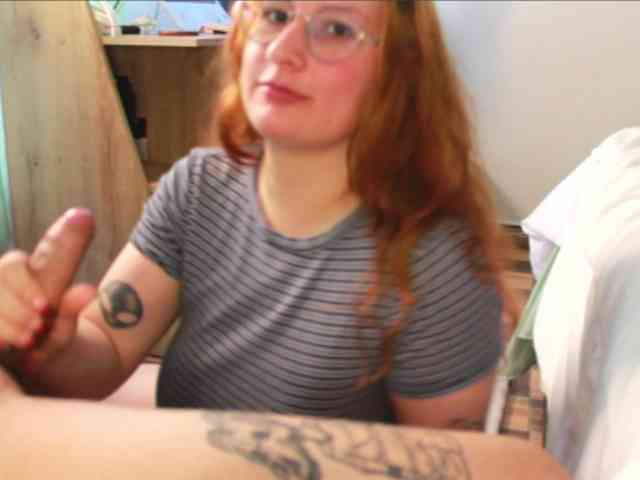 CherryAndAndy webcam