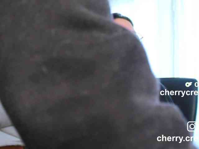 CherryAndAndy webcam