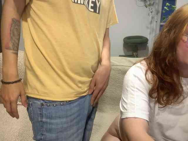 CherryAndAndy webcam