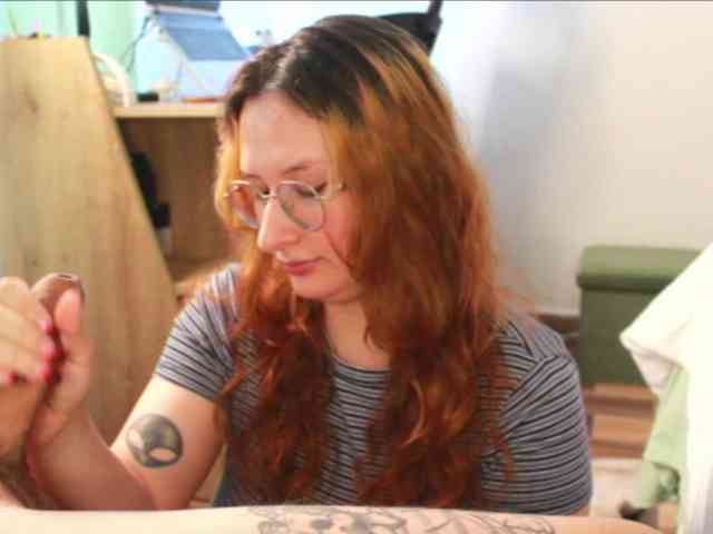 CherryAndAndy webcam