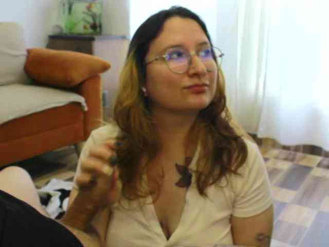 CherryAndAndy webcam