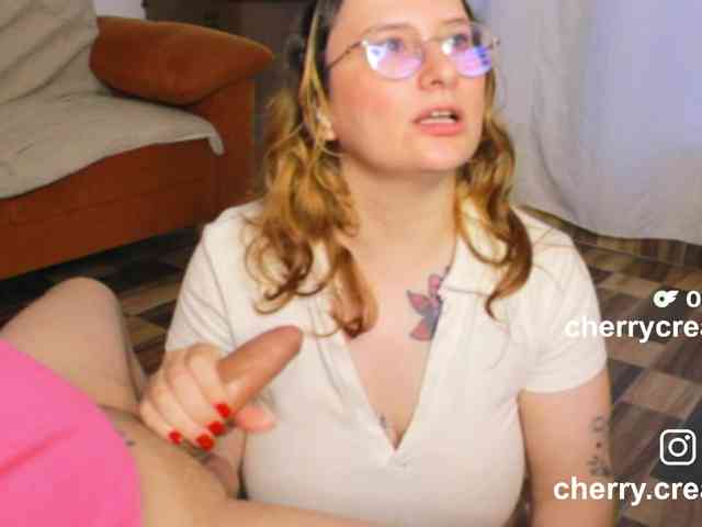 CherryAndAndy webcam