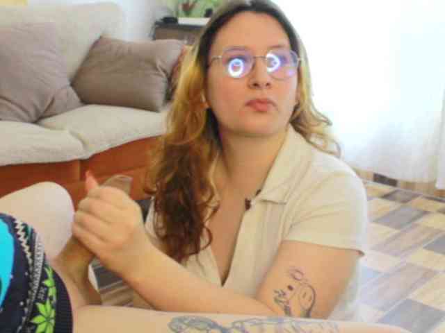 CherryAndAndy webcam