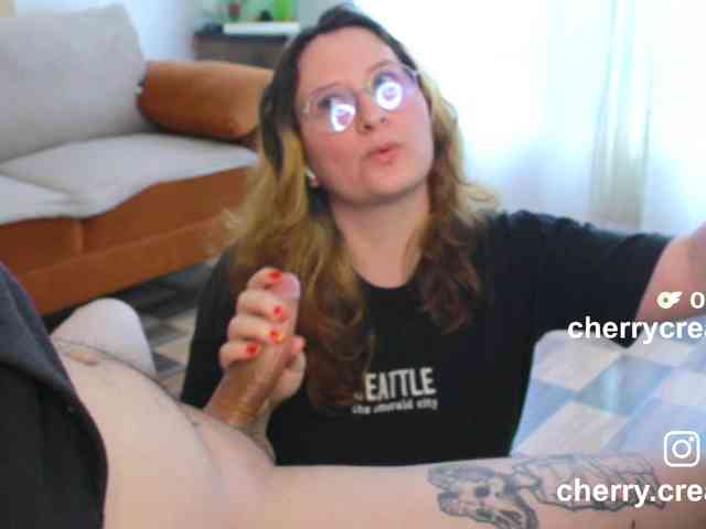 CherryAndAndy webcam