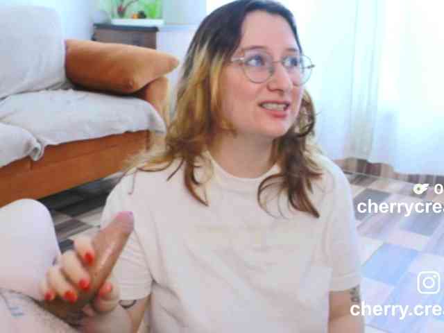 CherryAndAndy webcam