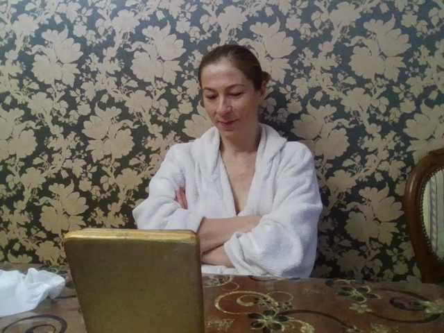 Boginechka's BongaCams show and profile