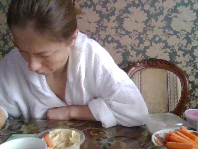 Boginechka's BongaCams show and profile