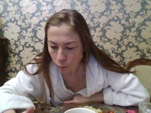 Boginechka's BongaCams show and profile