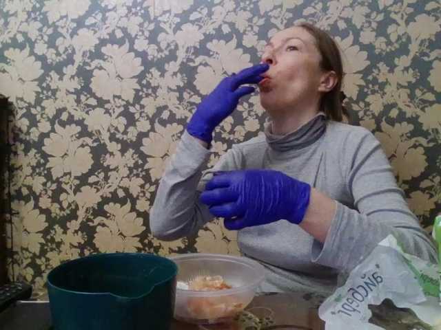 Boginechka's BongaCams show and profile