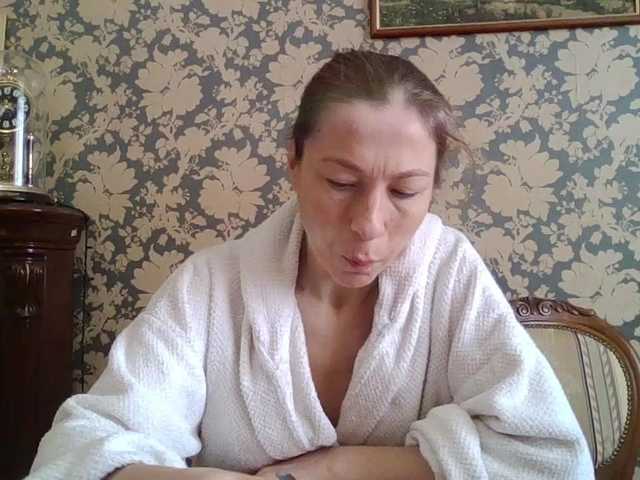 Boginechka's BongaCams show and profile