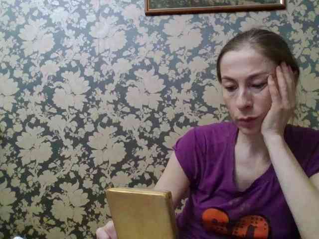 Boginechka Live Webcam on BongaCams
