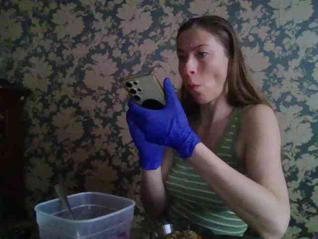 Smalldickshater webcam