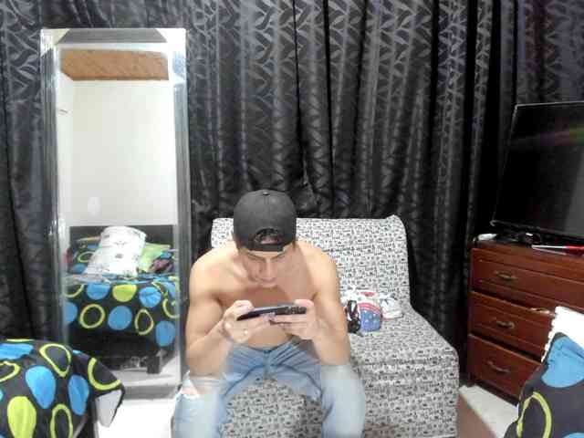 Dastan-yesei Live Webcam on BongaCams