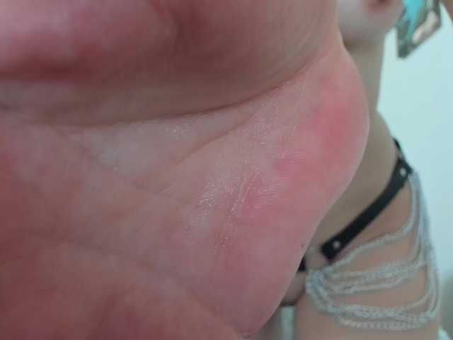 Catherinewils's BongaCams show and profile