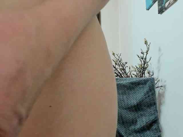 Catherinewils webcam