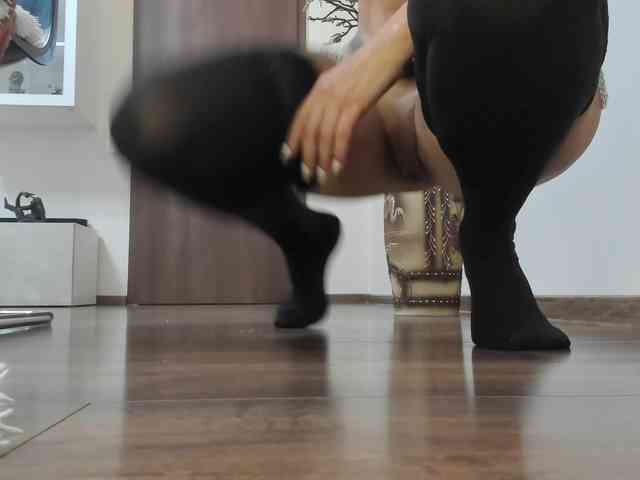 Catherinewils webcam