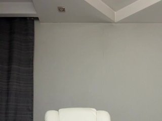 Eva-Bella Porn Show