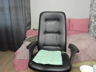 Eva-Bella Porn Show