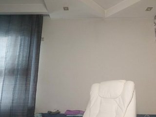 Eva-Bella Porn Show