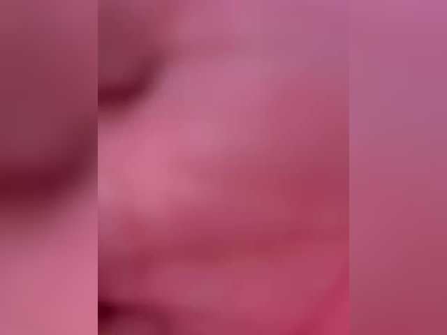 Eva-Bella's BongaCams show and profile