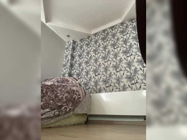 Eva-Bella's BongaCams show and profile