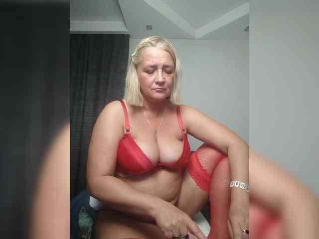 Eva-Bella webcam