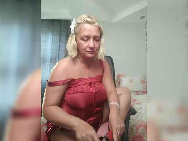 Eva-Bella webcam
