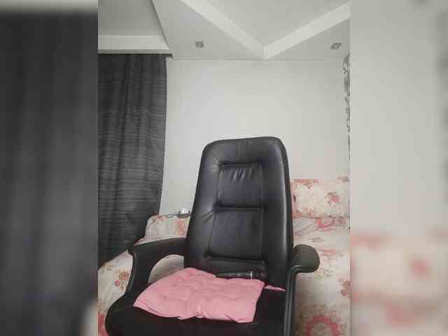 naked chatroom Eva-Bella