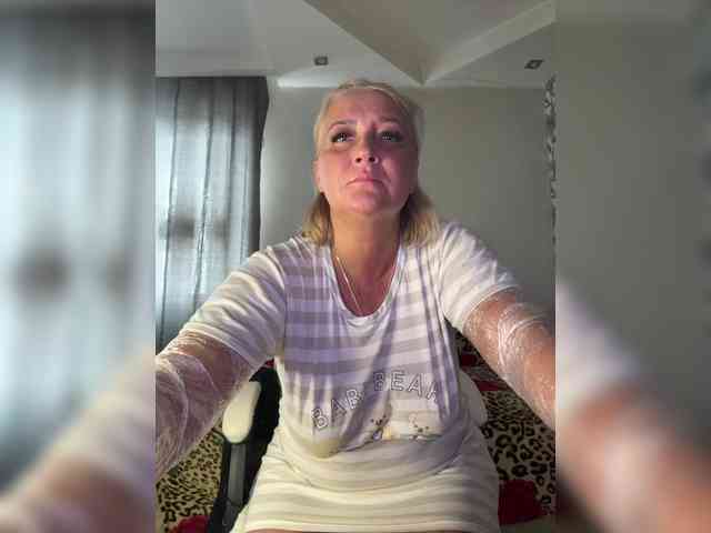 Eva-Bella Live Webcam on BongaCams