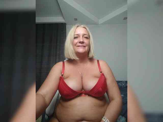 Eva-Bella webcam